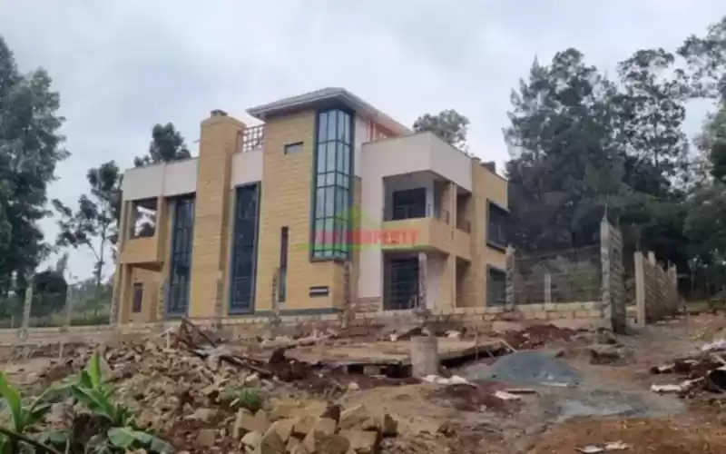 Kikuyu Ondiri 4 bedroom mansion for sale Image